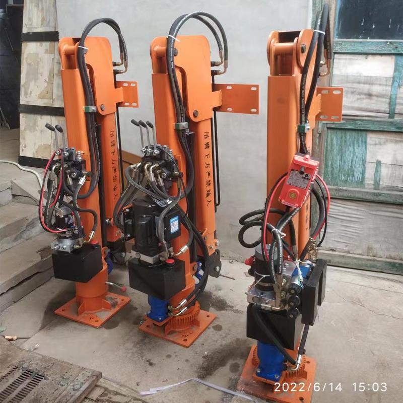 南沙群岛重汽蓝牌随车吊 3.2吨 国六动力强 液压驱动 农用自卸起重机